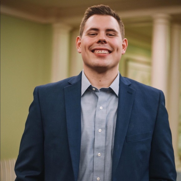 Meet your Posher, Cameron - Picture 1 of 1